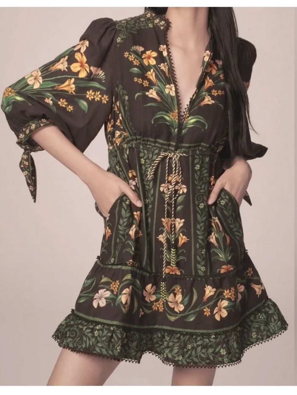 Farm rio Flowers Arch Linen Blend Mini Dress Ladies size medium Black floral